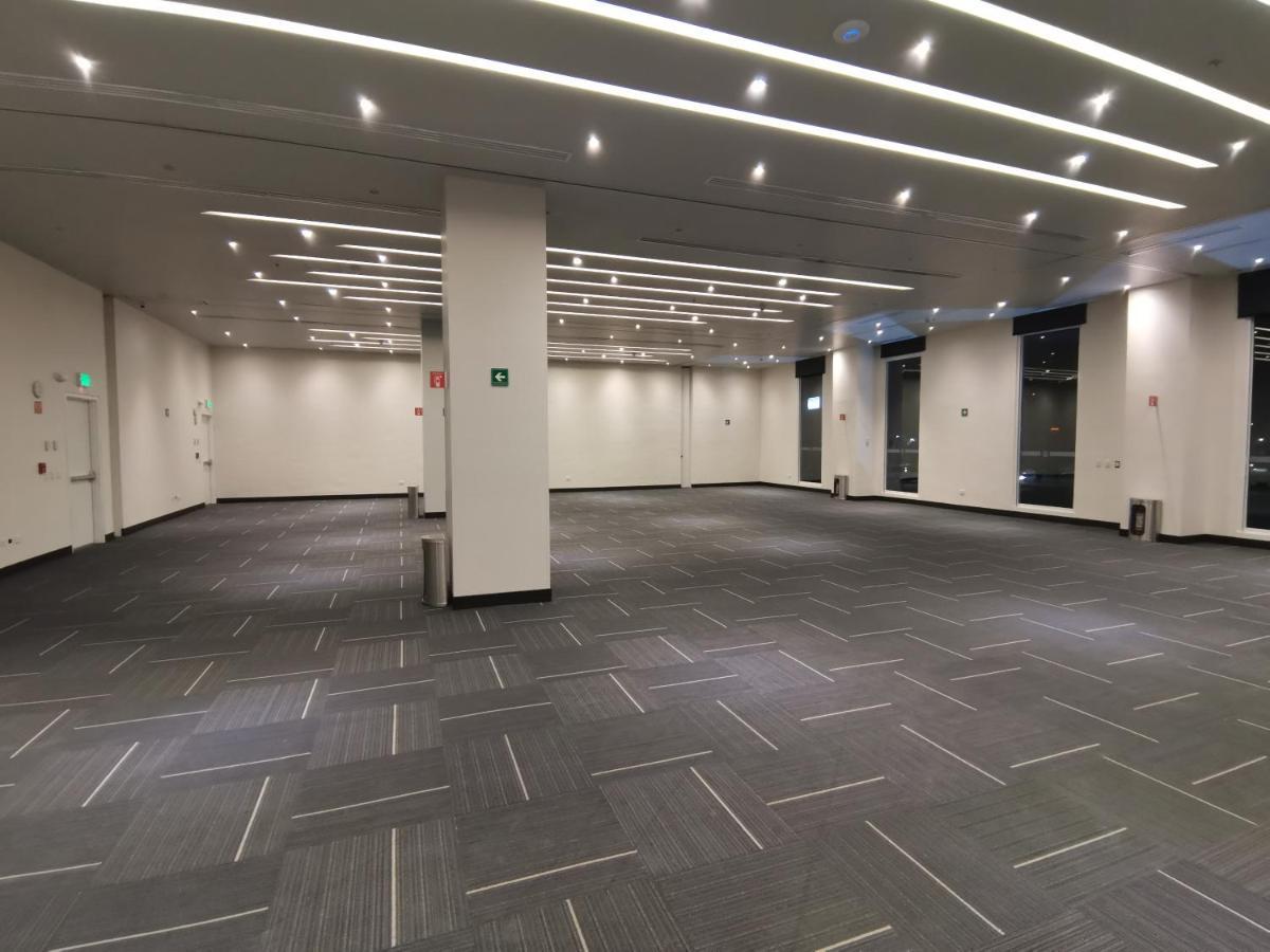 Ramada Encore By Wyndham Monterrey Apodaca Zona Aeropuerto מראה חיצוני תמונה